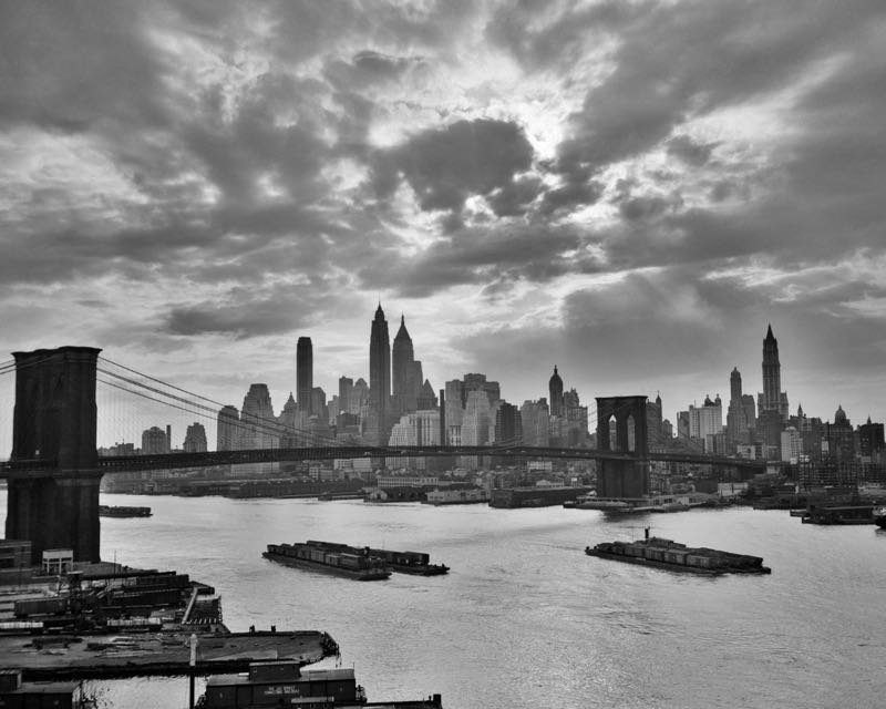 Brooklyn Bridge to Manhattan