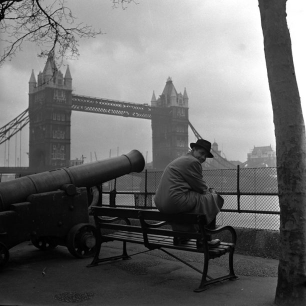 American film star Glen Ford is pictured sightseeing at Londons Tower Bridge.